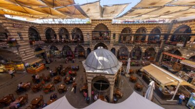 
DİYARBAKIR’DA KÜLTÜR, SANAT, MÜZİK VE GASTRONOMİ DOKUZ GÜN BOYUNCA ŞEHRİN
