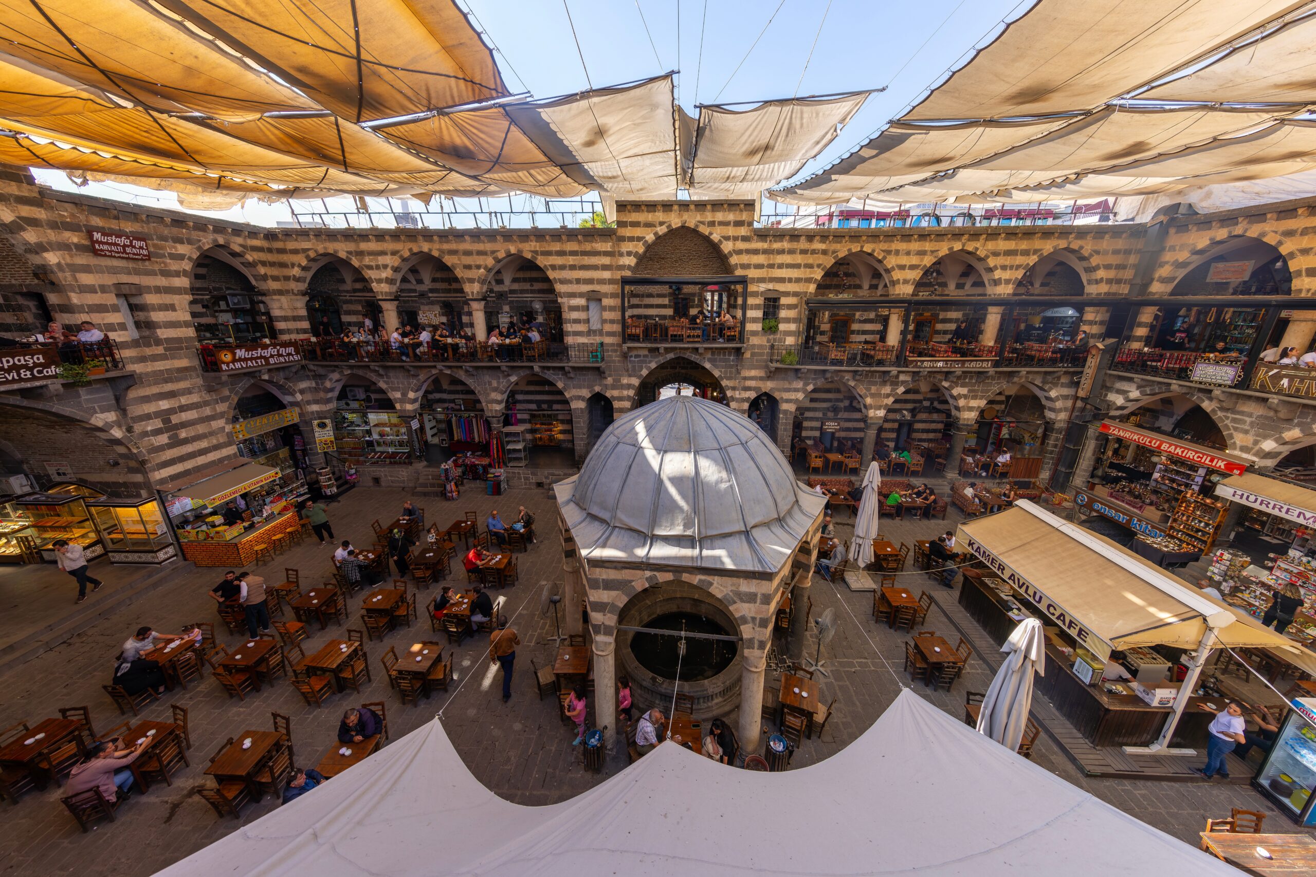 
DİYARBAKIR’DA KÜLTÜR, SANAT, MÜZİK VE GASTRONOMİ DOKUZ GÜN BOYUNCA ŞEHRİN