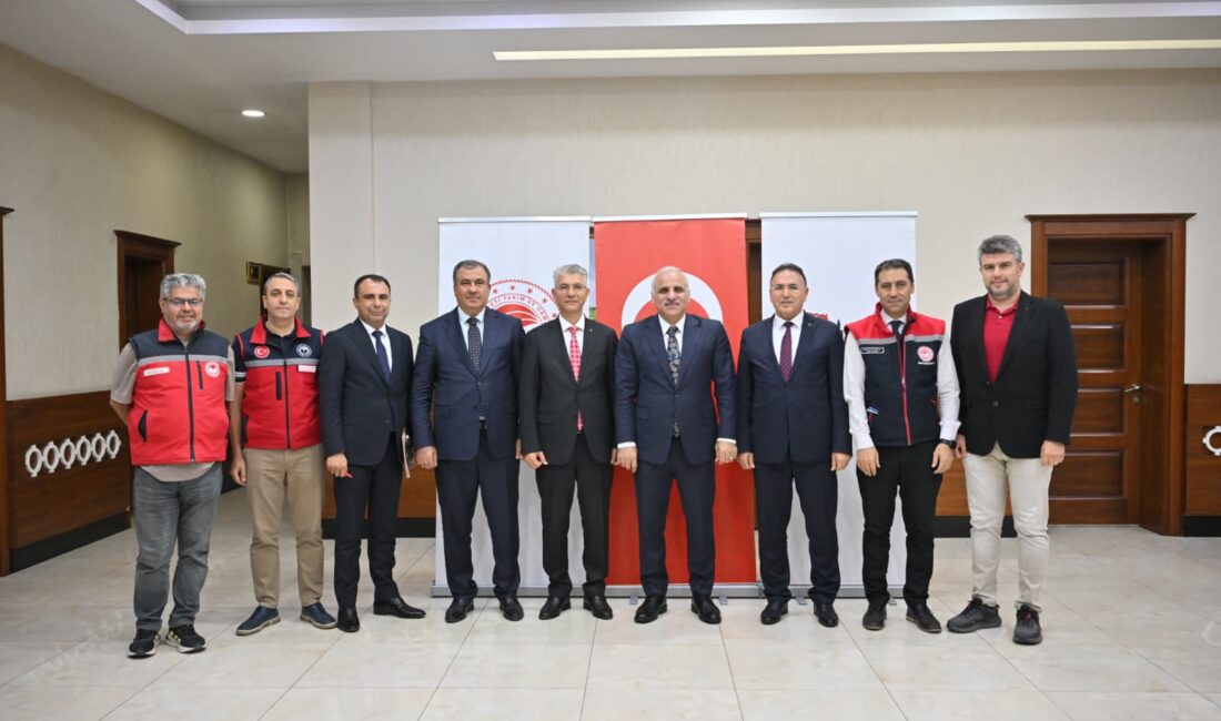 Valilik ve Ziraat Bankası iş birliğiyle hayata geçirilen “Köyümde Yaşamak
