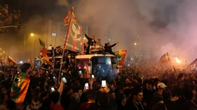 Amedspor Kulübü, maçların ardından yapılan kutlamalarda havai fişek, patlayıcı madde