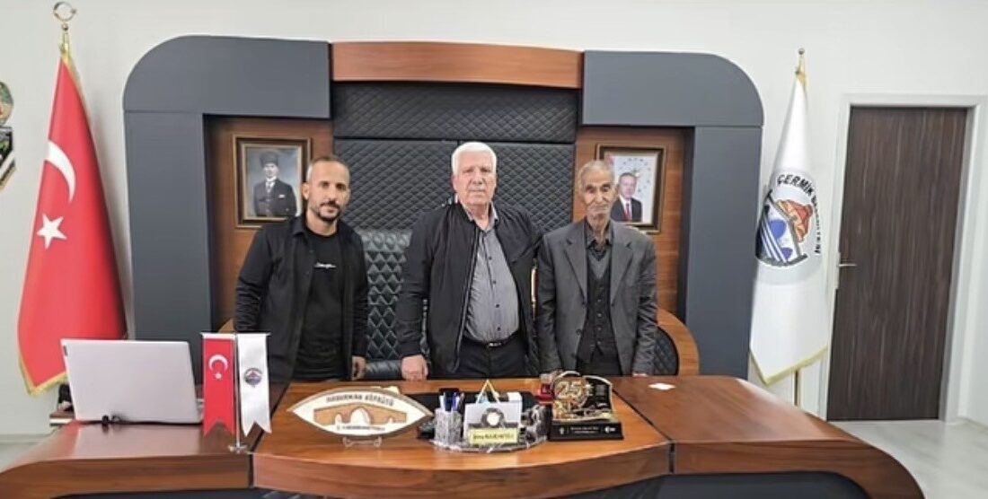 Diyarbakır’ın Çermik İlçe Belediye Başkanı Şehmus Karamehmetoğlu, vatandaşlarla bütünleşmeye devam