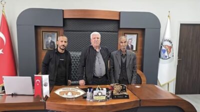 Diyarbakır’ın Çermik İlçe Belediye Başkanı Şehmus Karamehmetoğlu, vatandaşlarla bütünleşmeye devam