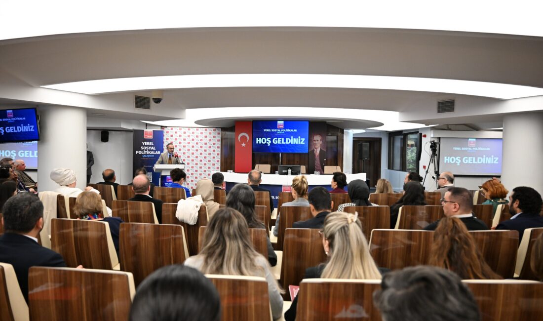 Diyarbakır Büyükşehir Belediyesi Genel Sekreter Yardımcısı Zerin Türk, Türkiye Belediyeler