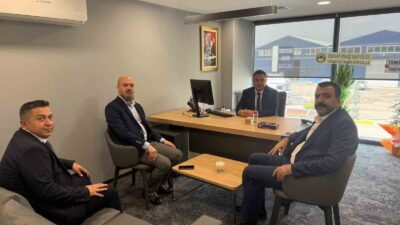 Diyarbakır Organize Sanayi Bölgesi’nde VakıfBank şubesi hizmet vermeye başladı. Ziraat