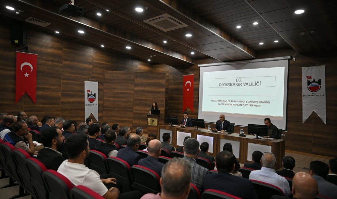 Diyarbakır İl Hayvanları Koruma Kurulu Toplantısı, Vali Murat Zorluoğlu başkanlığında