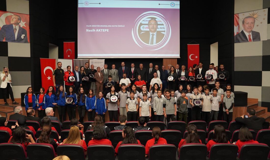 Diyarbakır’da 2026 yılının başarılı sporcuları, antrenörleri, takımları ile sporun gelişimine