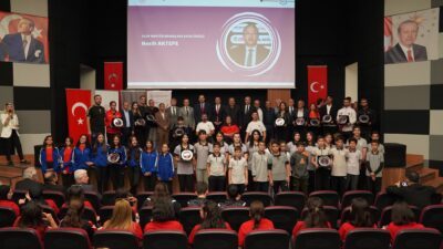 Diyarbakır’da 2026 yılının başarılı sporcuları, antrenörleri, takımları ile sporun gelişimine