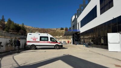 Diyarbakır’ın Çermik ilçesinde çıkan silahlı kavgada 1 kişi yaralandı.
