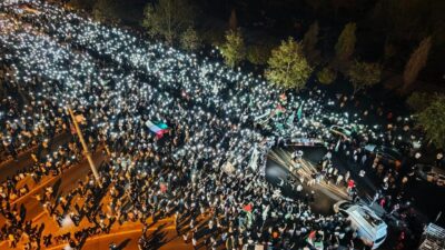 Diyarbakır’da binlerce kişi Aksa Tufanı'nın 3'üncü yıldönümünde Gazze için yürüyüş