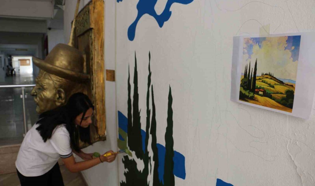 Diyarbakır’da Güzel Sanatlar Lisesi öğrencileri, kendilerini tuvallerle sınırlamayarak okul duvarlarını