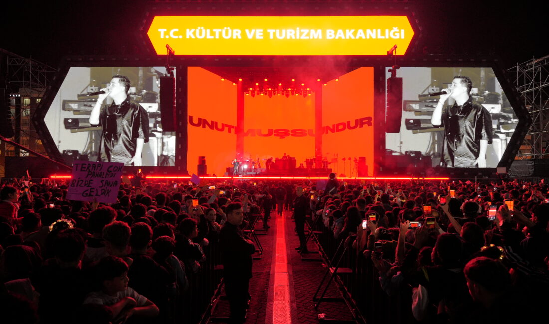 Kültür ve Turizm Bakanlığı tarafından düzenlenen Diyarbakır Kültür Yolu Festivali,